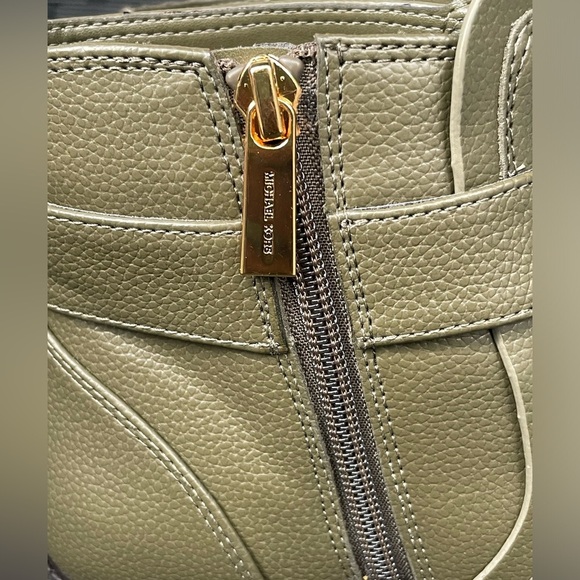 MICHAEL KORS ANKLE BOOTS,Michael Kors Sage Green ankle boots size 6.5 - Picture 16 of 16